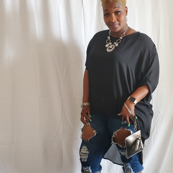 Sheer Long Tail Top - Picture 3 of 11